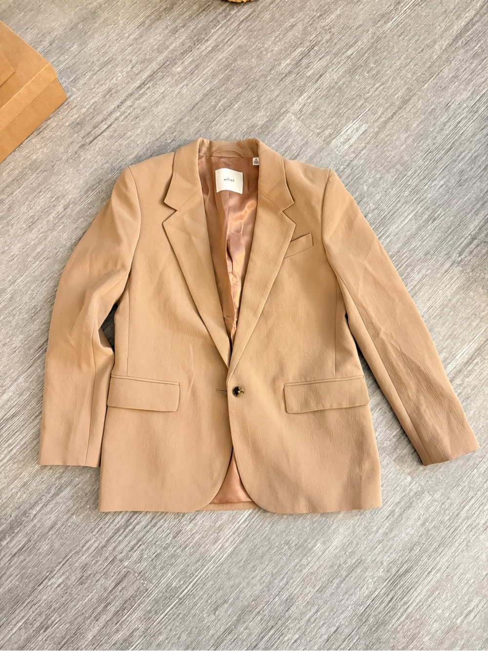 Aritzia Wilfred Tailored Camel Single-Button Blazer